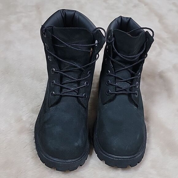 **HOST PICK** TIMBERLAND KIDS' 6” BLACK PREMIUM WATERPROOF CASUAL BOOTS, SIZE 5 - Picture 2 of 12